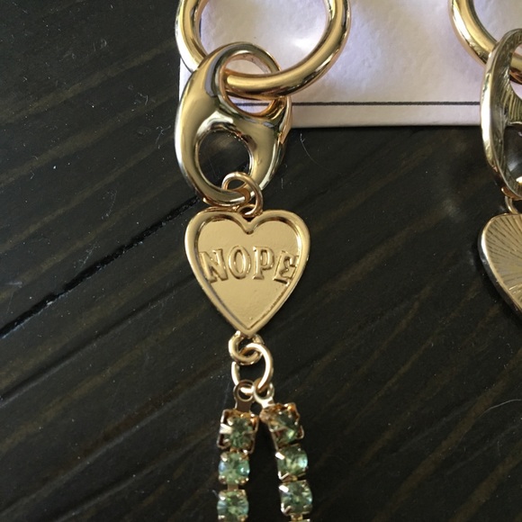 Melrose & Market Gold Tone Dangling Heart Earnings - Picture 2 of 6